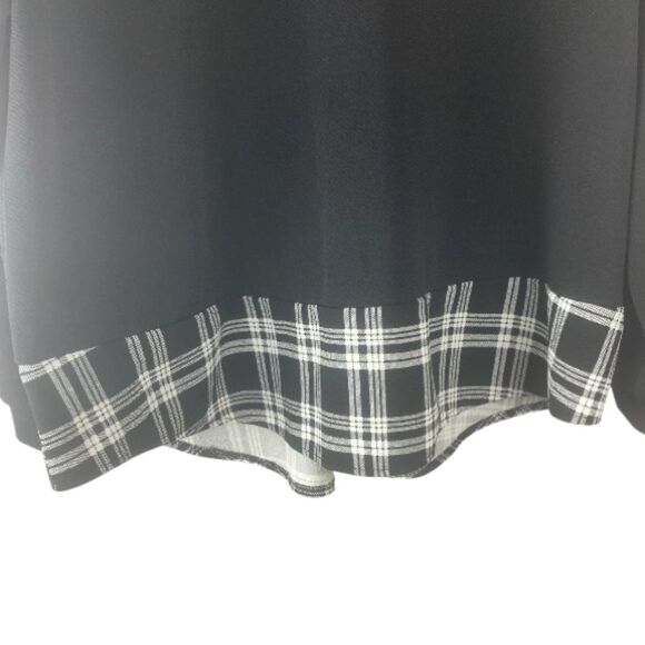 SHEIN Black and White Plaid Sweater// 2XL - Picture 4 of 7